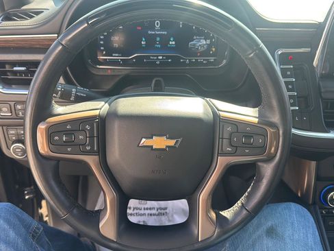 Used 2024 Chevrolet Tahoe High Country w/ Advanced Technology Package image 34