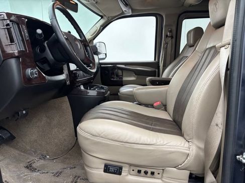 Used 2013 GMC Savana 1500 RWD image 19