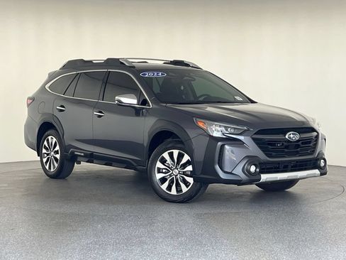 Certified 2024 Subaru Outback Touring AWD/4WD image 40