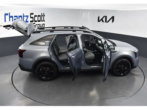 Certified 2024 Kia Sorento SX Prestige w/ Sage Leather Package AWD/4WD image 32