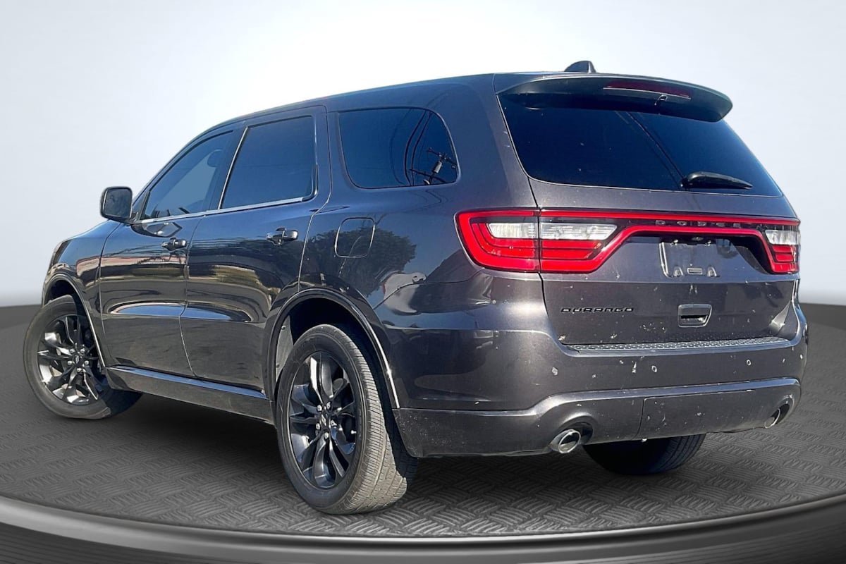 Used 2021 Dodge Durango SXT RWD image 2