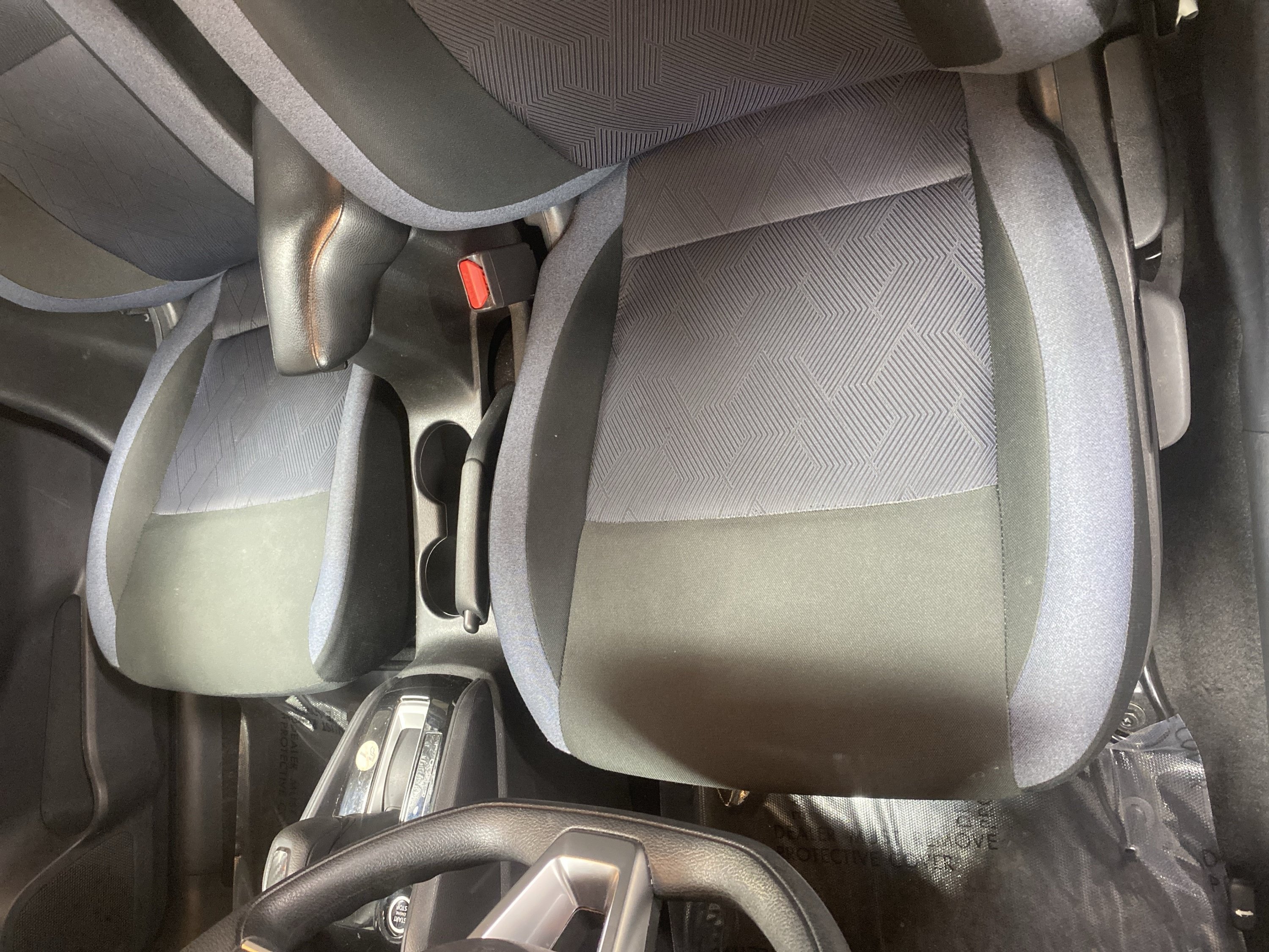 Used 2025 Nissan Versa SV FWD image 14