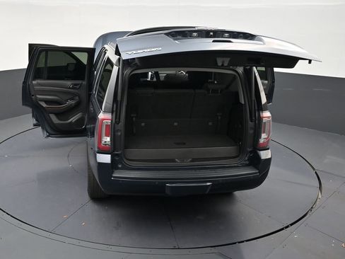 Used 2019 GMC Yukon SLE w/ SLE Value Package RWD image 32