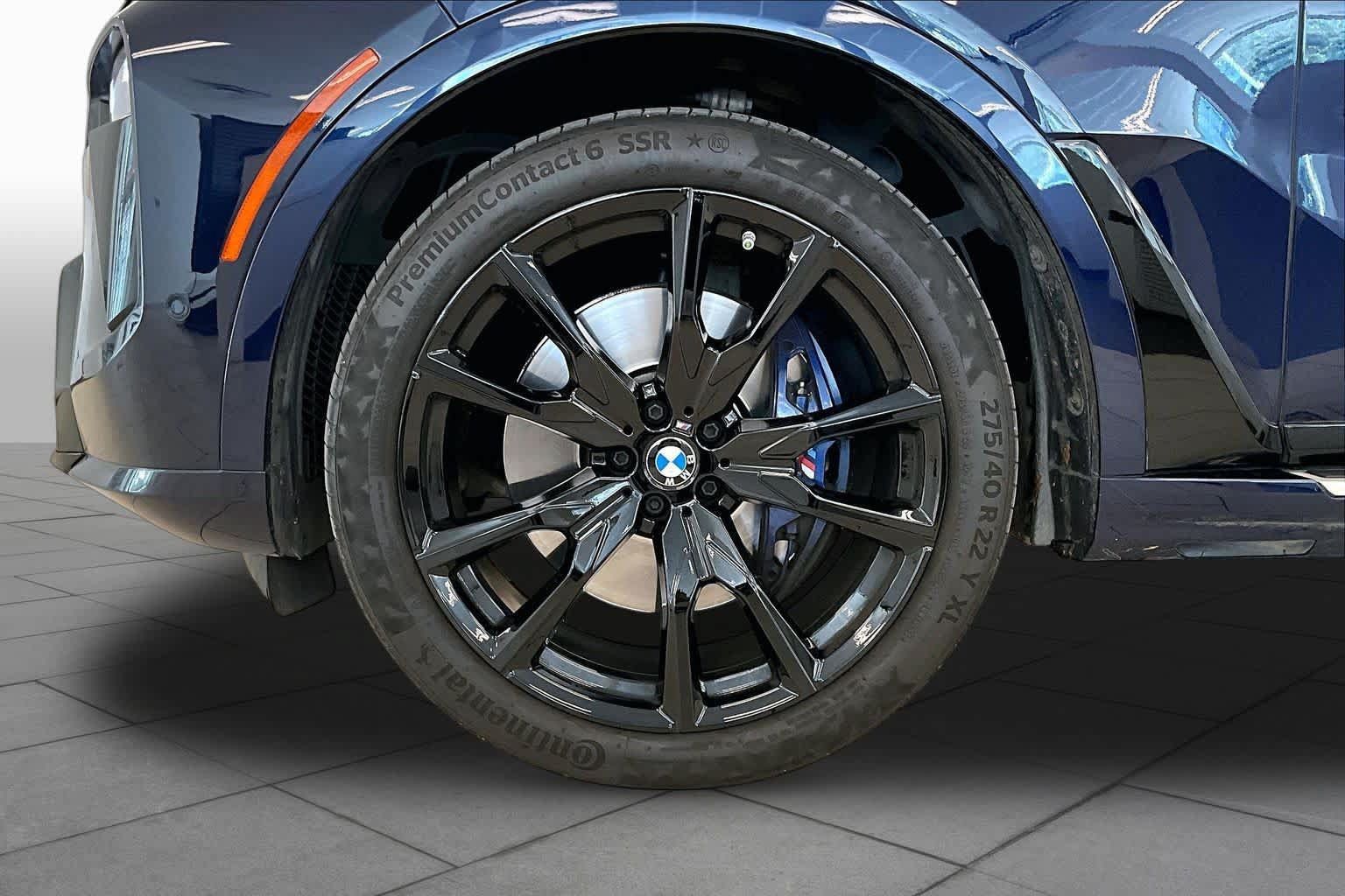 Used 2024 BMW X7 xDrive40i w/ M Sport Package AWD/4WD image 10