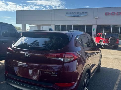 Used 2016 Hyundai Tucson Limited w/ Option Group 03 AWD/4WD image 4