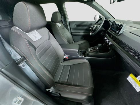 Used 2025 Honda CR-V Sport image 21