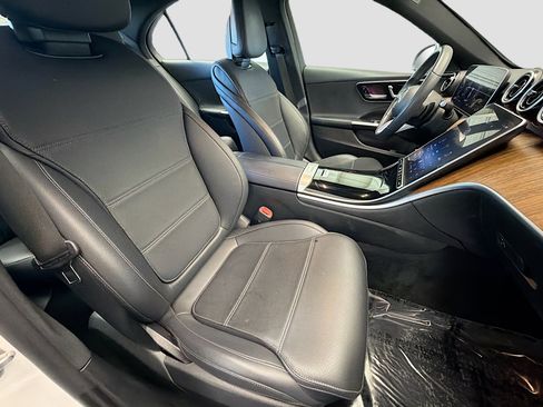 Used 2023 Mercedes-Benz C 300 Sedan image 15