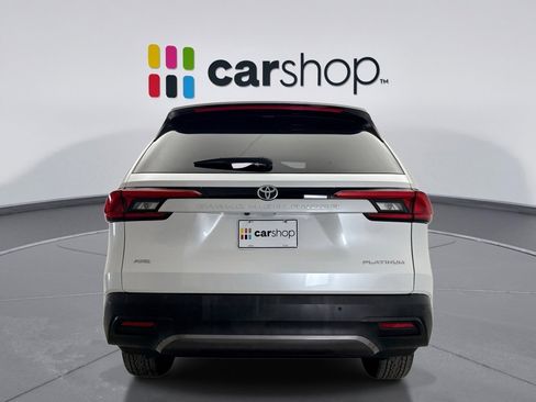 Used 2024 Toyota Grand Highlander PLATINUM image 4