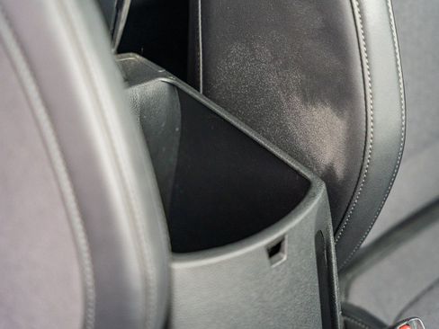 Used 2024 Kia Seltos S image 11