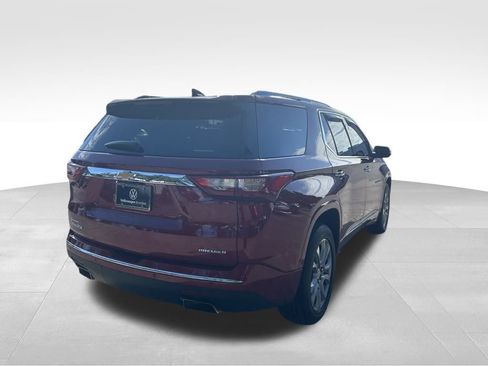 Used 2019 Chevrolet Traverse Premier w/ Driver Confidence II Package image 4
