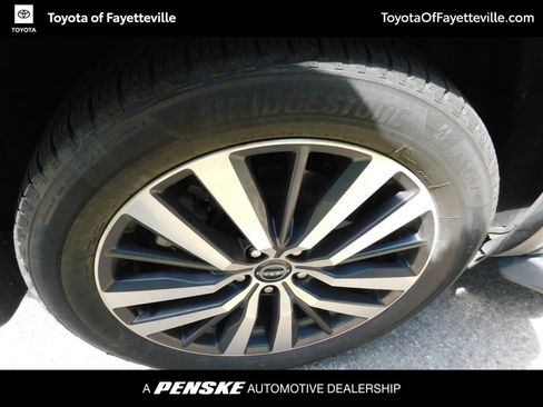 Used 2022 Nissan Pathfinder Platinum w/ Cargo Package AWD/4WD image 8