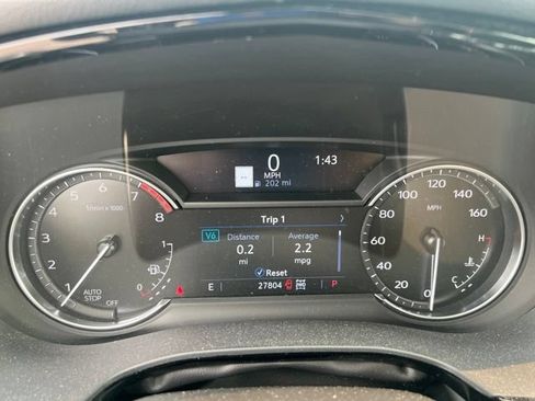 Used 2024 Cadillac XT5 Premium Luxury w/ LPO, Floor Liner Package AWD/4WD image 28