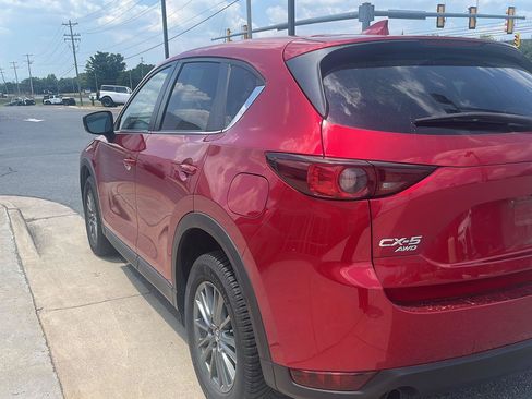 Used 2017 MAZDA CX-5 Touring w/ Preferred Equipment Package AWD/4WD image 6
