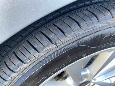 Used 2023 Toyota Camry SE image 21