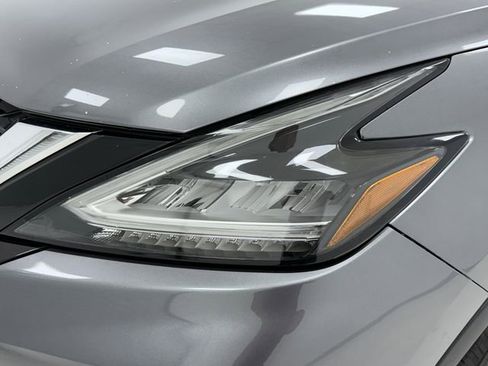 Used 2021 Nissan Murano SV FWD image 6