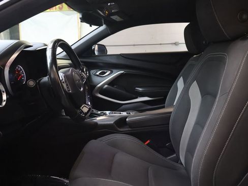 Used 2021 Chevrolet Camaro LT image 16