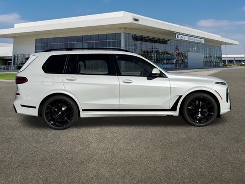 New 2026 BMW X7 xDrive40i image 12