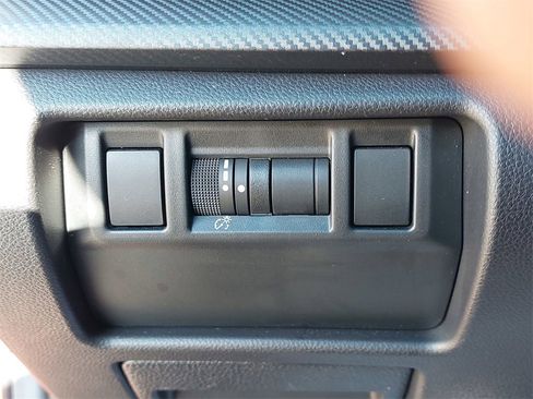 Used 2024 Subaru Crosstrek 2.5i Limited image 22