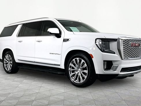 Certified 2024 GMC Yukon XL Denali w/ Max Trailering Package AWD/4WD image 3