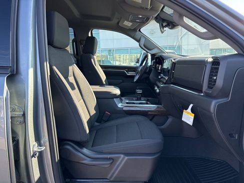 New 2026 GMC Sierra 1500 Elevation image 21