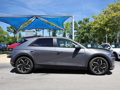 Used 2024 Hyundai Ioniq 5 SEL RWD image 4