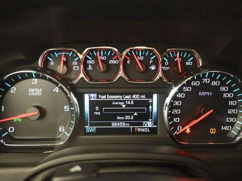 Used 2020 Chevrolet Suburban Premier AWD/4WD image 30