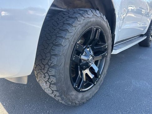 Used 2015 Toyota Sequoia Limited image 11