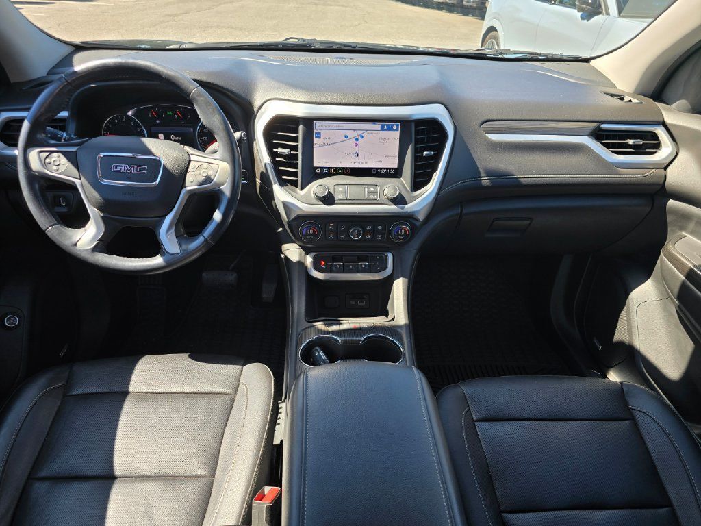 Used 2020 GMC Acadia SLT FWD image 3