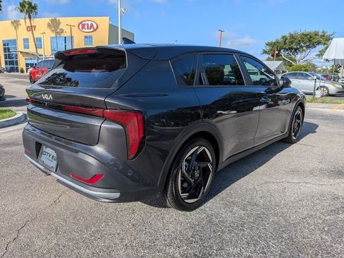 New 2026 Kia K4 EX FWD image 6