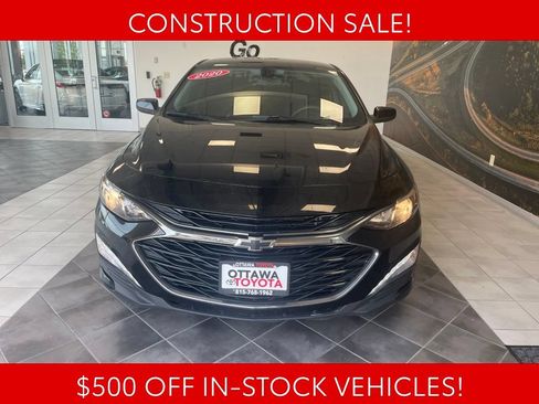 Used 2020 Chevrolet Malibu LT w/ Midnight Edition FWD image 3