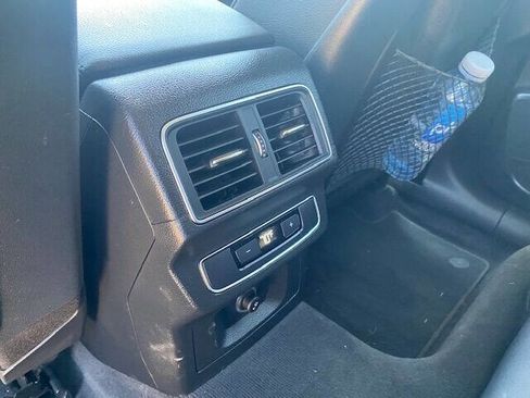 Used 2019 Audi Q5 2.0T Premium image 15