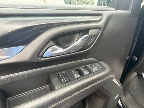 Used 2021 GMC Yukon Denali w/ Denali Premium Package AWD/4WD image 11