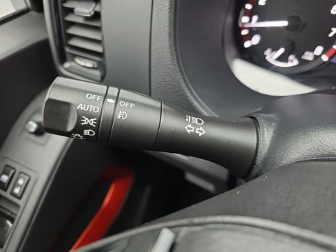 Used 2023 Nissan Frontier PRO-4X w/ Pro Convenience Package image 27