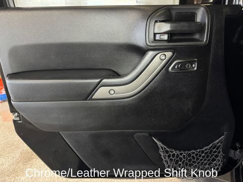 Used 2013 Jeep Wrangler Unlimited Sport AWD/4WD image 10