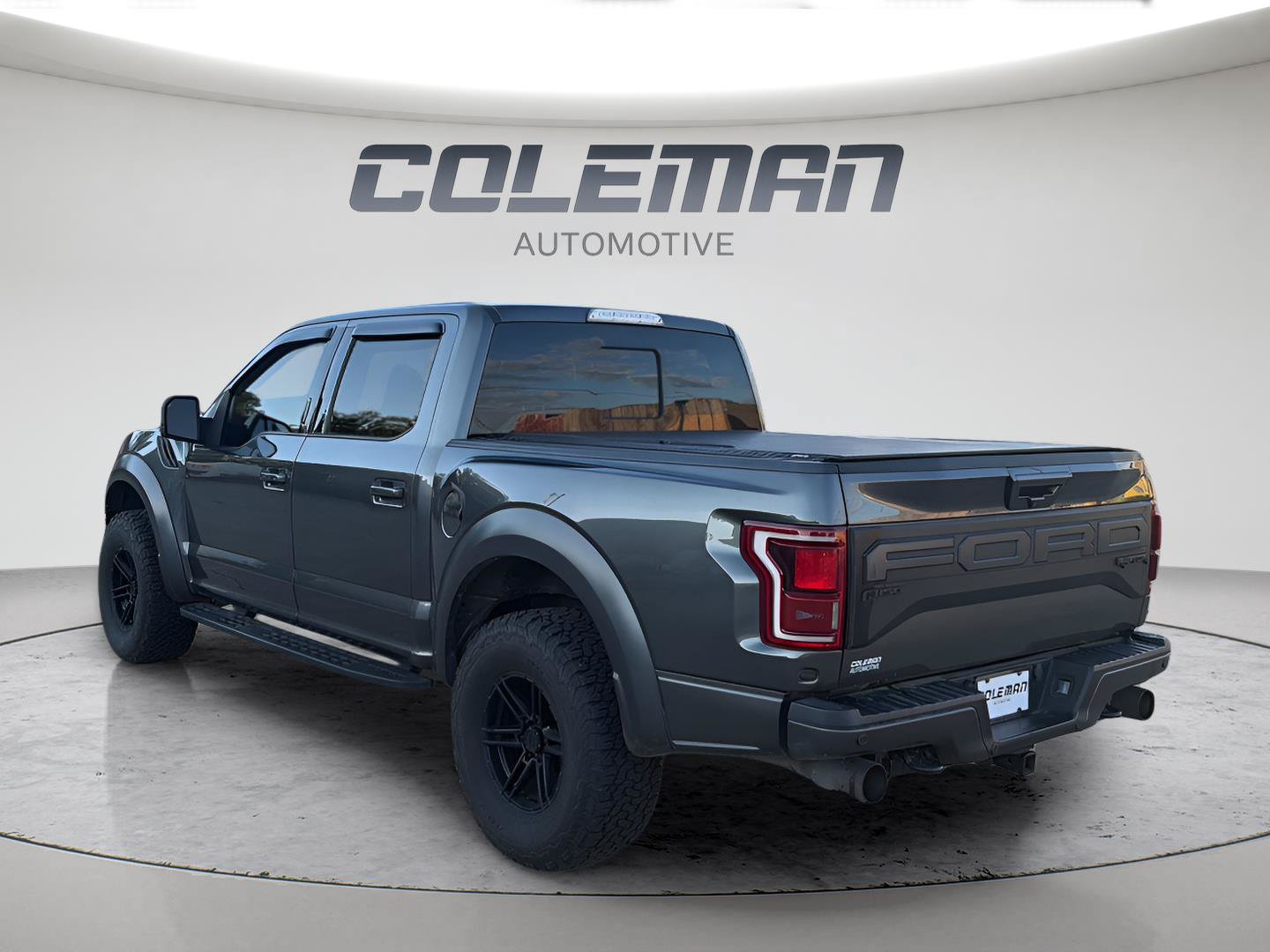 Used 2019 Ford F150 Raptor w/ Equipment Group 802A Luxury AWD/4WD image 10