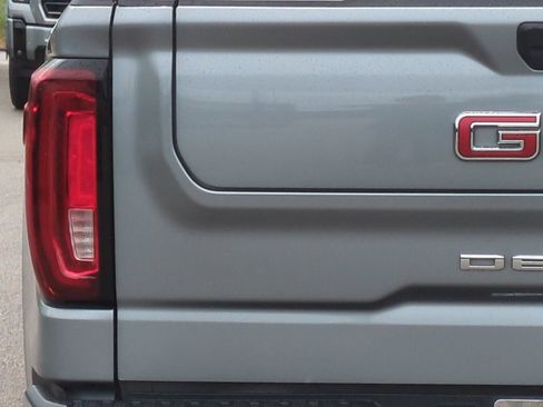 Used 2024 GMC Sierra 1500 Denali w/ Denali Reserve Package AWD/4WD image 49
