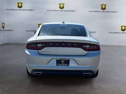 Used 2023 Dodge Charger SXT RWD image 4