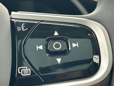 New 2026 Volvo XC90 B5 Ultra image 23