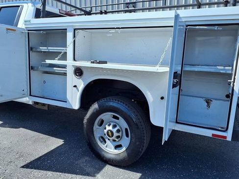 Used 2025 Chevrolet Silverado 2500 W/T w/ WT Convenience Package AWD/4WD image 21
