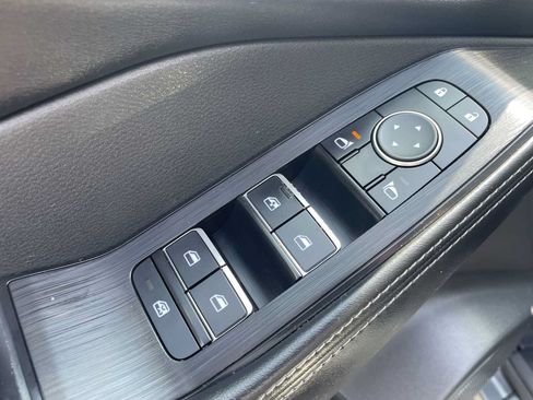 Used 2023 Nissan Rogue SL w/ SL Premium Package FWD image 13