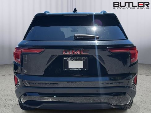Used 2025 GMC Terrain Elevation w/ Black Edition AWD/4WD image 6