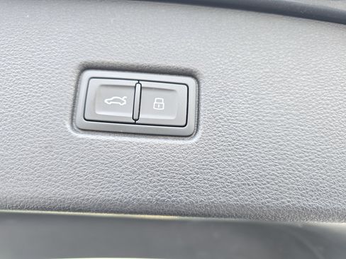 Used 2023 Audi Q5 2.0T Premium Plus w/ Premium Plus Package image 13