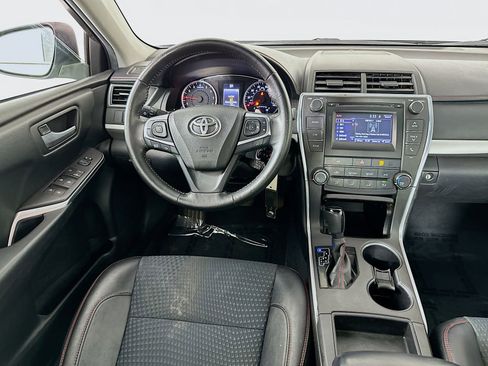 Used 2015 Toyota Camry SE FWD image 20