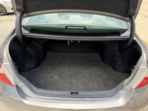 Used 2016 Toyota Camry LE FWD image 20