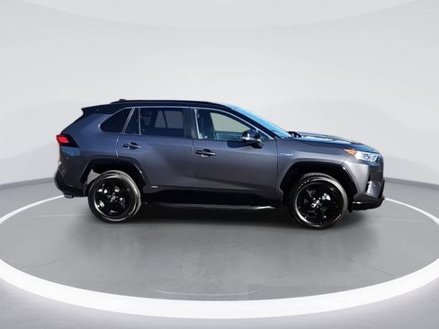 Certified 2020 Toyota RAV4 XSE w/ XSE Grade Weather Package image 9