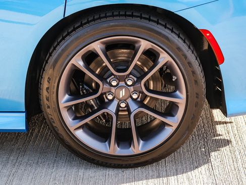 Used 2023 Dodge Charger Scat Pack RWD image 9