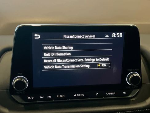 Used 2023 Nissan Rogue SV image 18