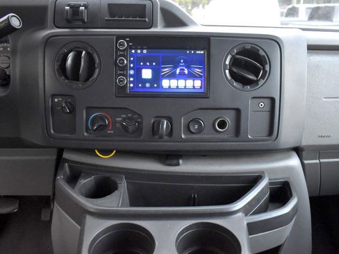 Used 2014 Ford E-250 and Econoline 250 w/ Commercial Cargo Van Package image 15