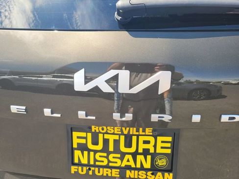 Used 2022 Kia Telluride EX w/ EX Premium Package FWD image 10