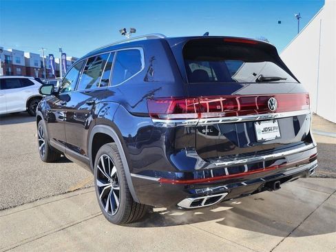 New 2026 Volkswagen Atlas SEL Premium R-Line AWD/4WD image 3
